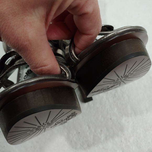 Naughty Monkey Silver Heels - Picture 12 of 12